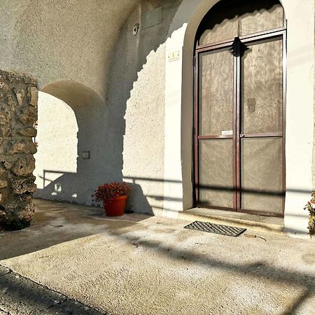 Dimora Alma Camere Panoramiche Pianillo Bagian luar foto