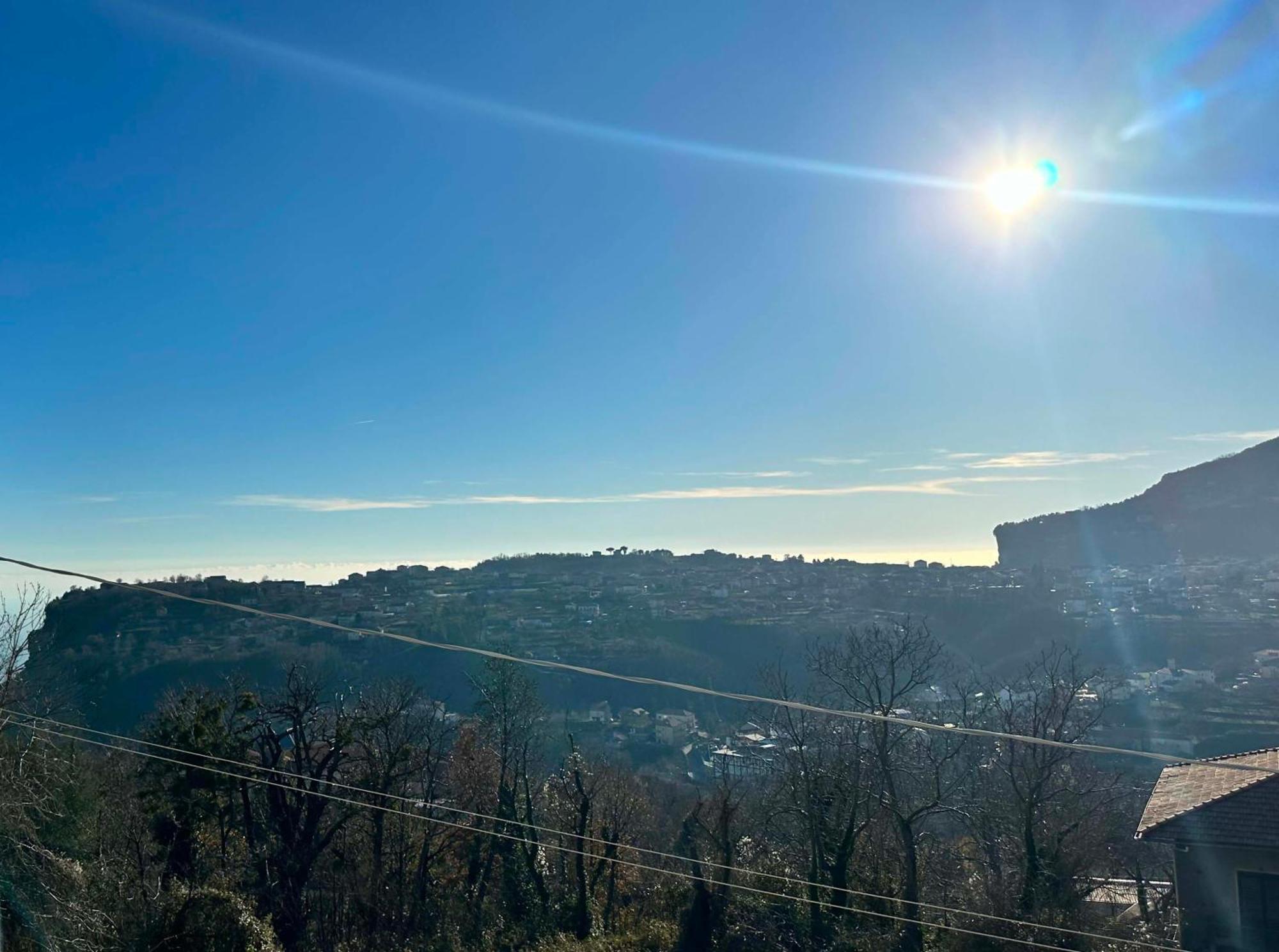 Dimora Alma Camere Panoramiche Pianillo Bagian luar foto