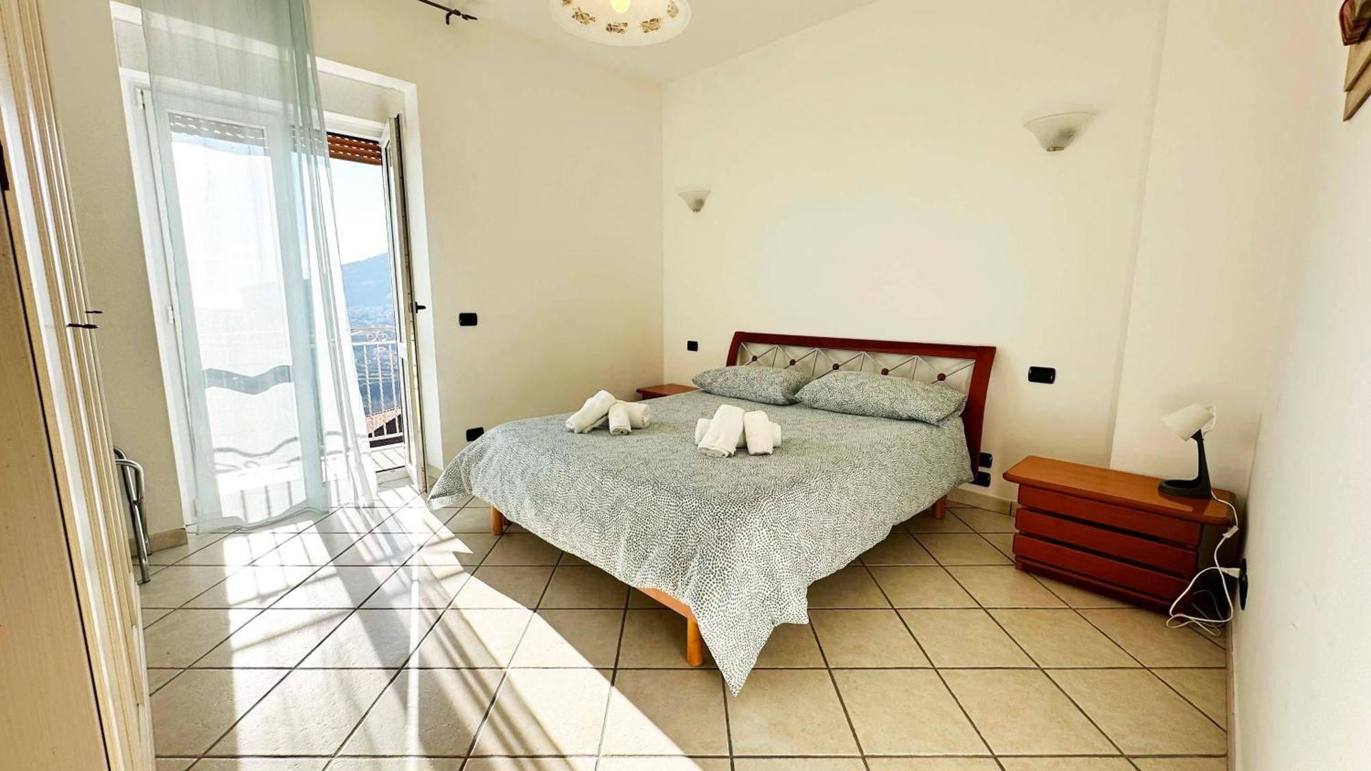 Dimora Alma Camere Panoramiche Pianillo Bagian luar foto