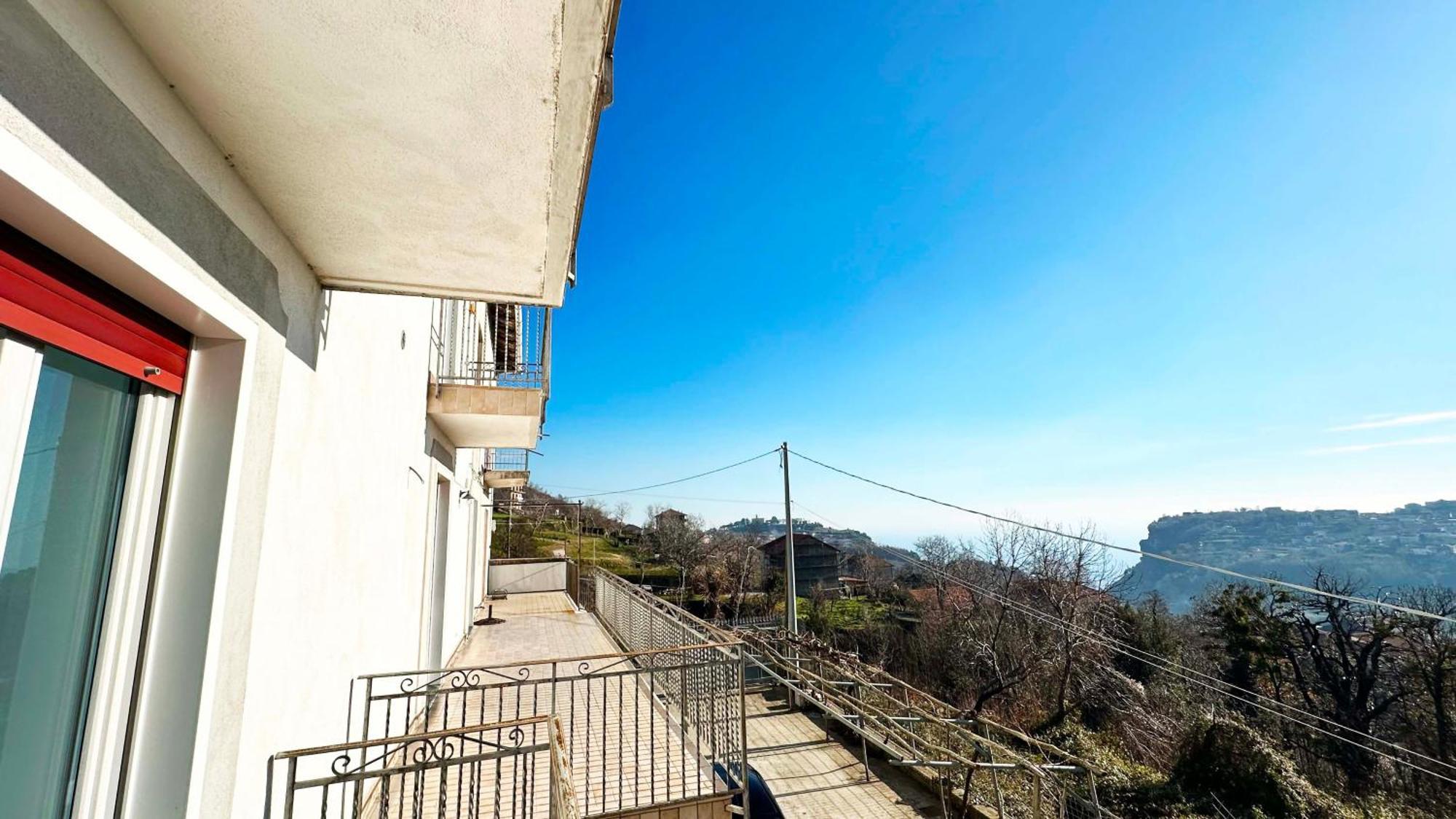 Dimora Alma Camere Panoramiche Pianillo Bagian luar foto