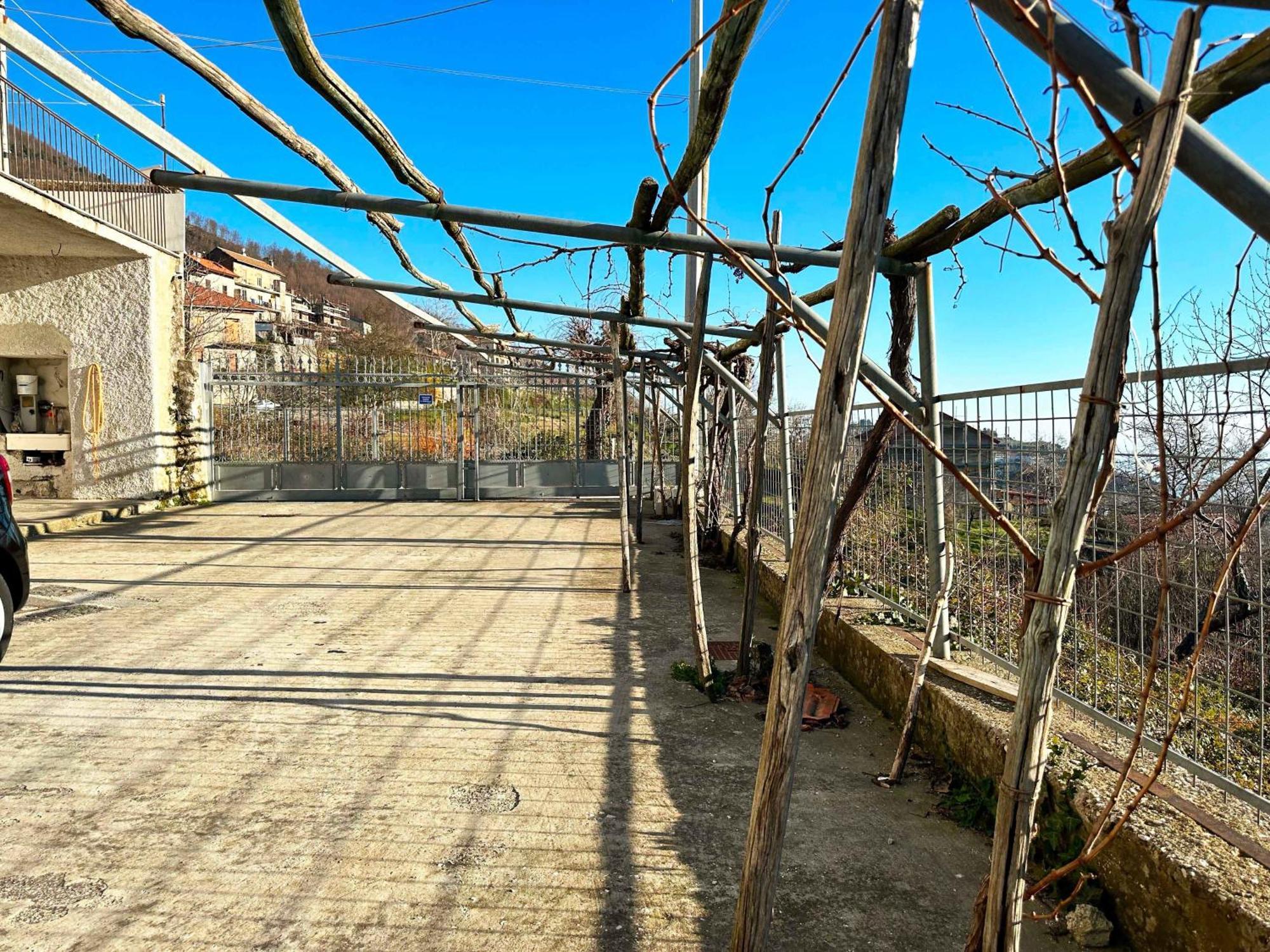 Dimora Alma Camere Panoramiche Pianillo Bagian luar foto